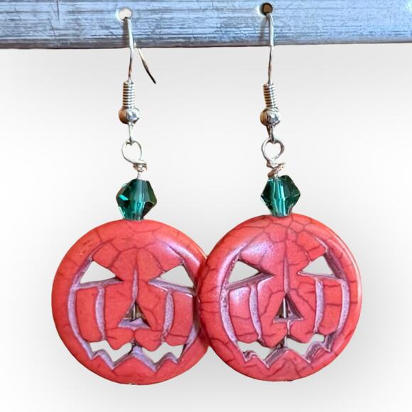 Halloween Jack-O-lantern Pumpkin Orange Stone & Green Crystal Beaded Earrings - Picture 6 of 8
